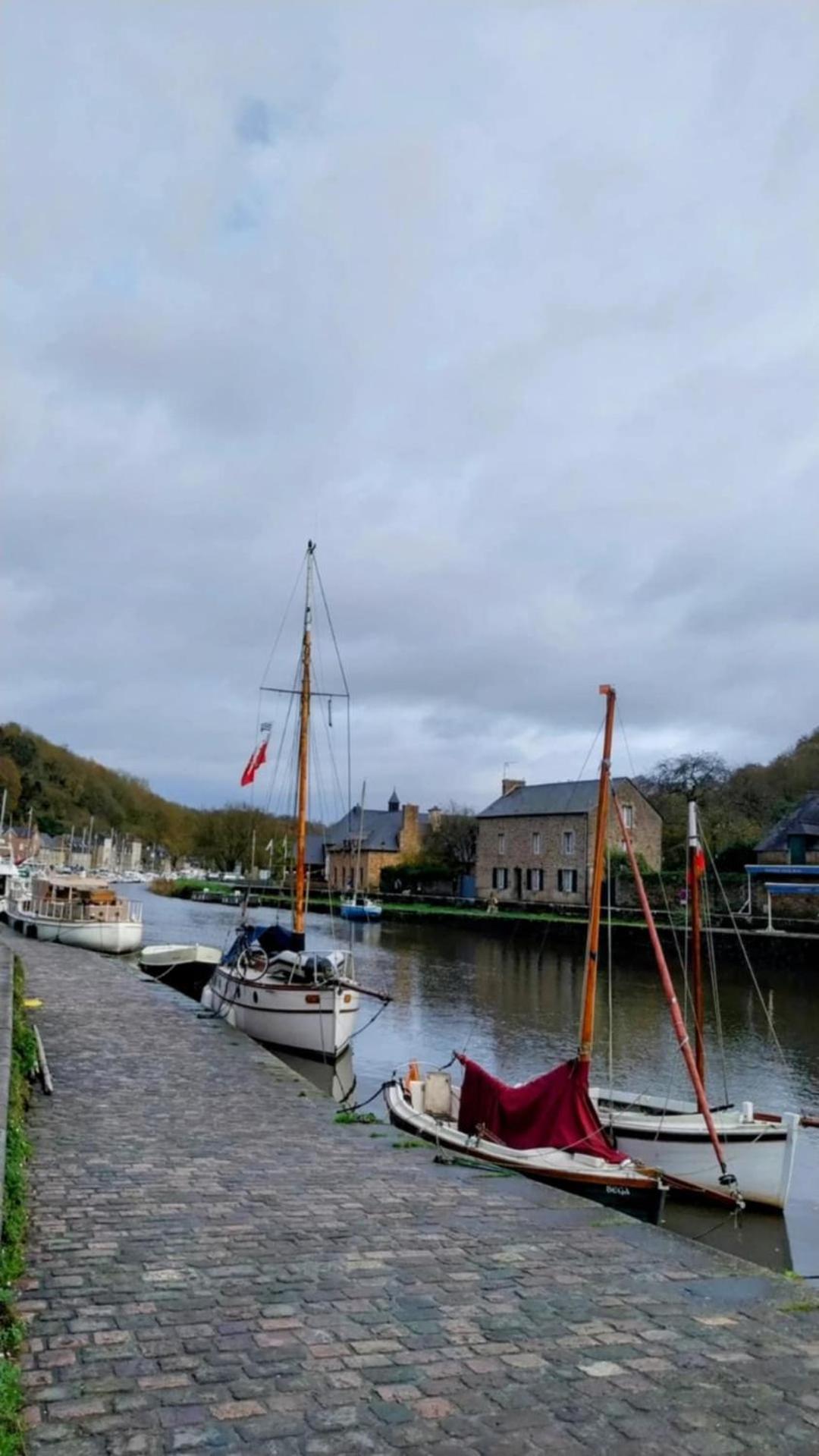 Appartamento Balade Sur Le Port Dinan Esterno foto